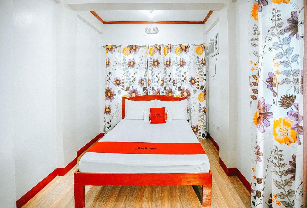 Reddoorz At S & L Apartelle Daraga Albay Легаспи Экстерьер фото